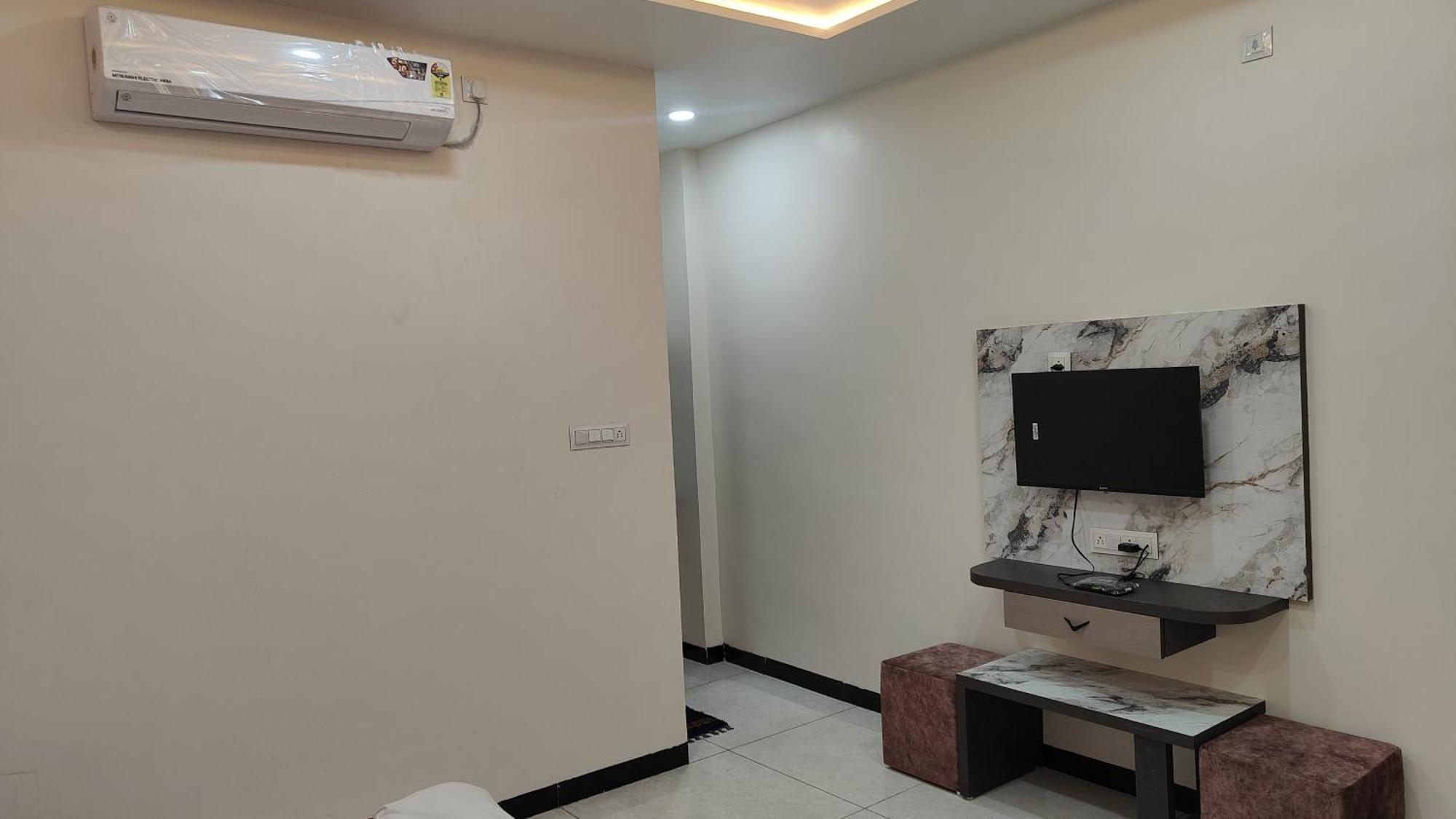 Yashomati Hotel Maheshwar Exterior photo